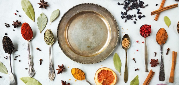 Zestaw potraw i przypraw